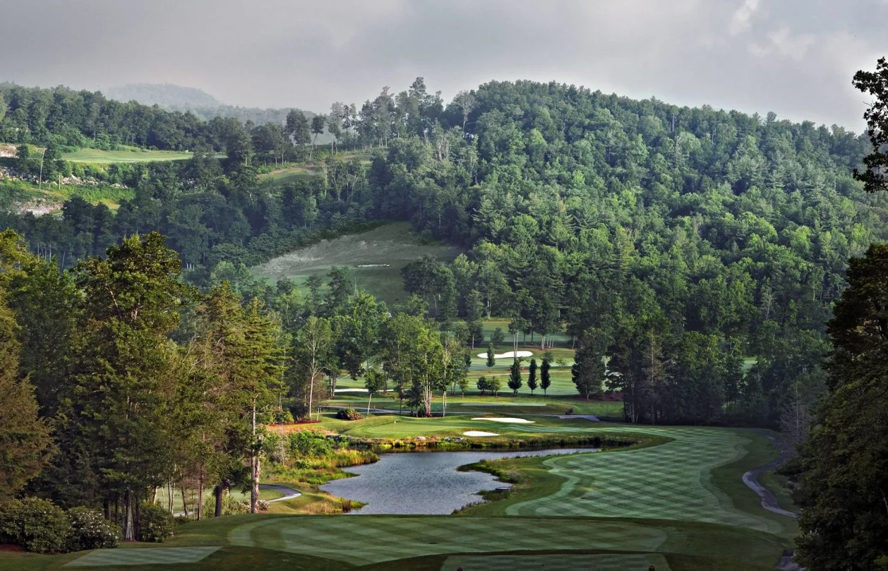half-mile-farm-old-edwards-golf-hole-6